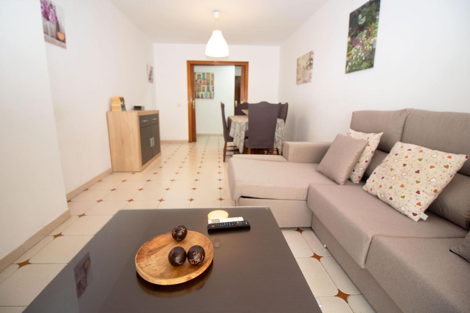 Apartamento Torreblanca, ฟูเอนฮิโรลา ภายนอก รูปภาพ