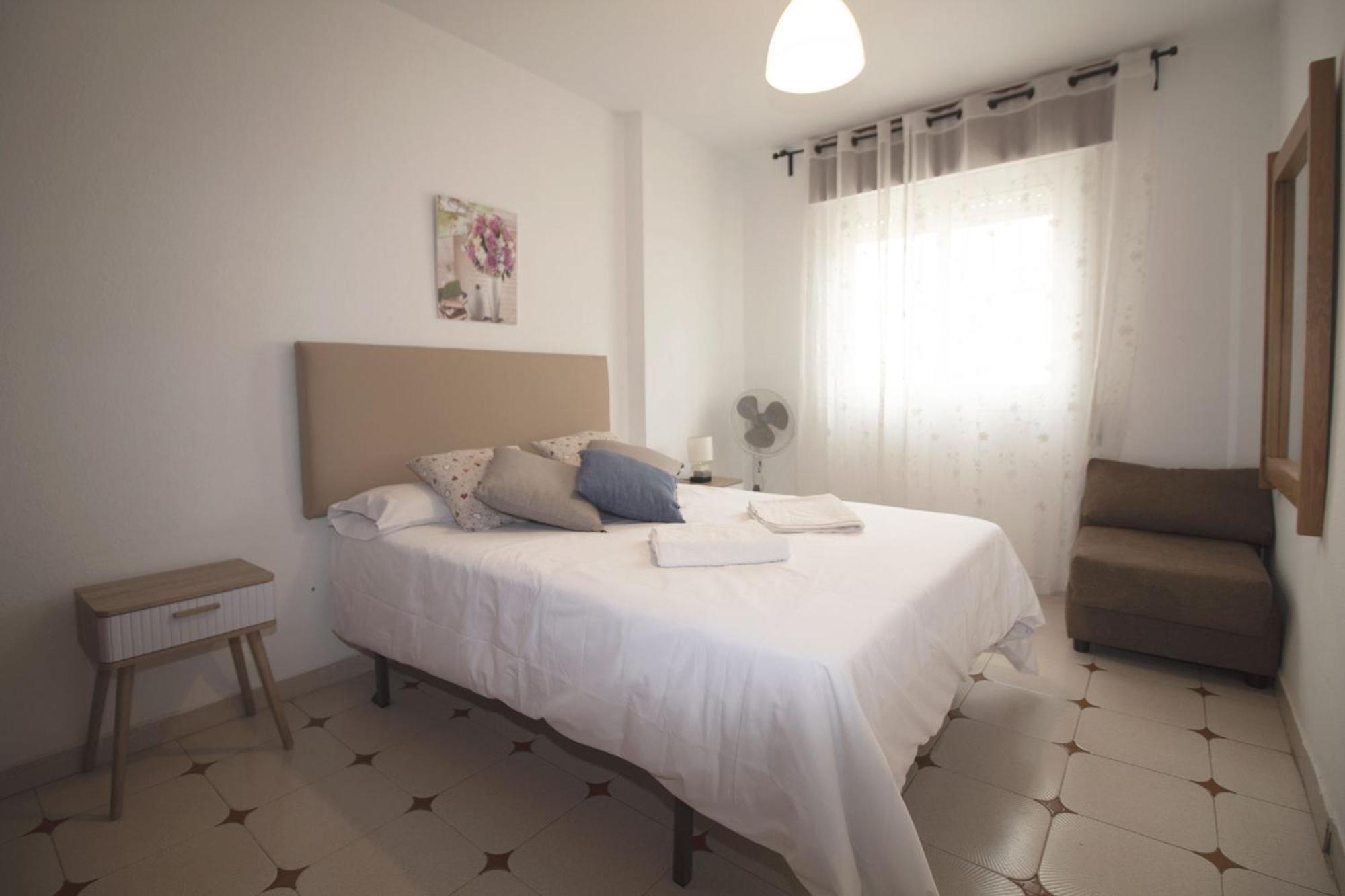 Apartamento Torreblanca, ฟูเอนฮิโรลา ภายนอก รูปภาพ