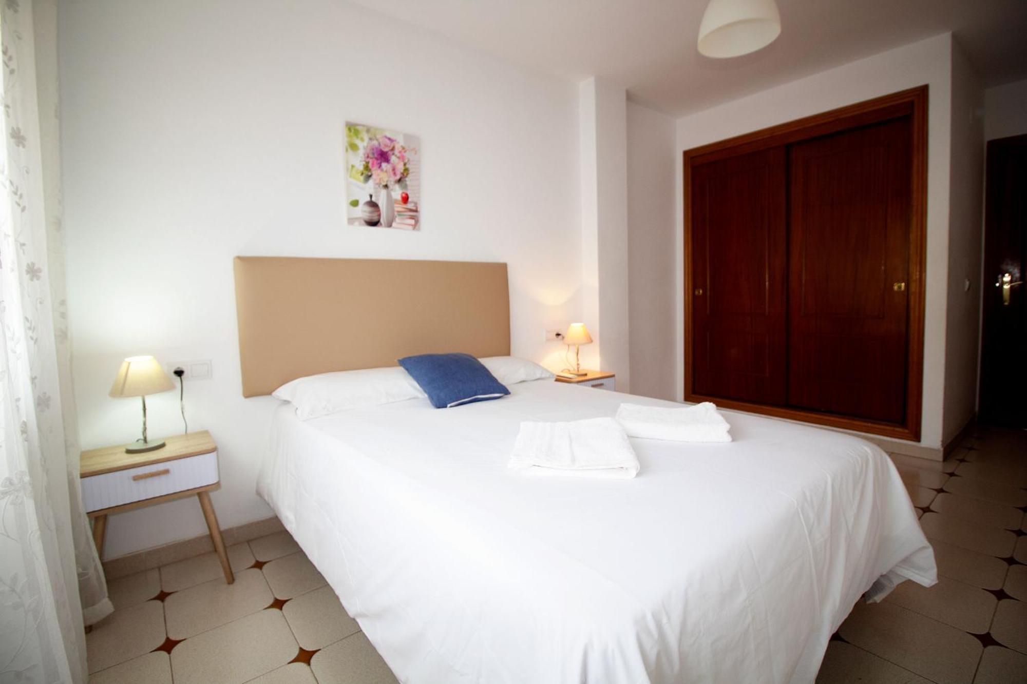 Apartamento Torreblanca, ฟูเอนฮิโรลา ภายนอก รูปภาพ